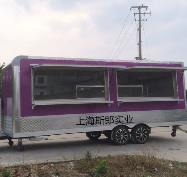 Specializing in the production of large-scale tractor tourist dining car export foreign trailer-style food truck room-type snack car