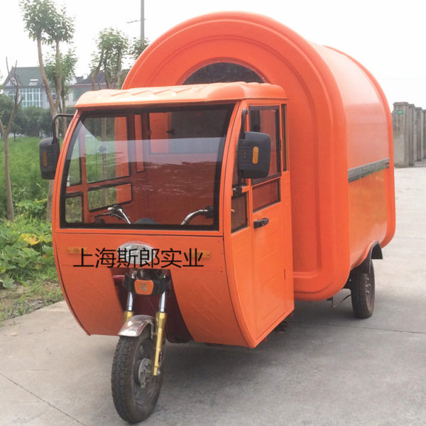 With cab electric three-wheeled snack car spicy hot Kandong boiled iron plate burning multi-functional mobile fast food car