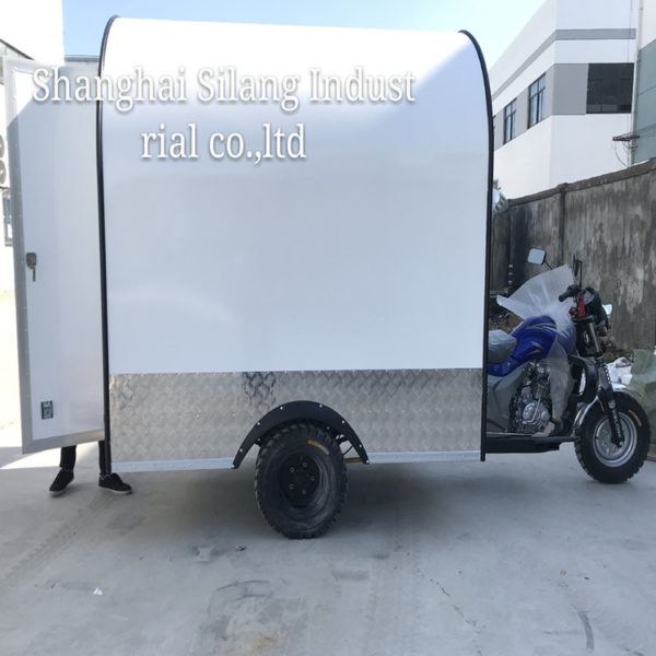 Factory direct sales with cab fuel three-wheeled snack truck night market stalls fried rice mobile shop