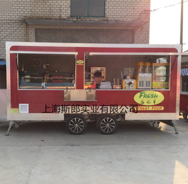 Export large-scale tractor breakfast truck Europe and the United States outdoor kiosk ice cream fried snack truck can be ordered